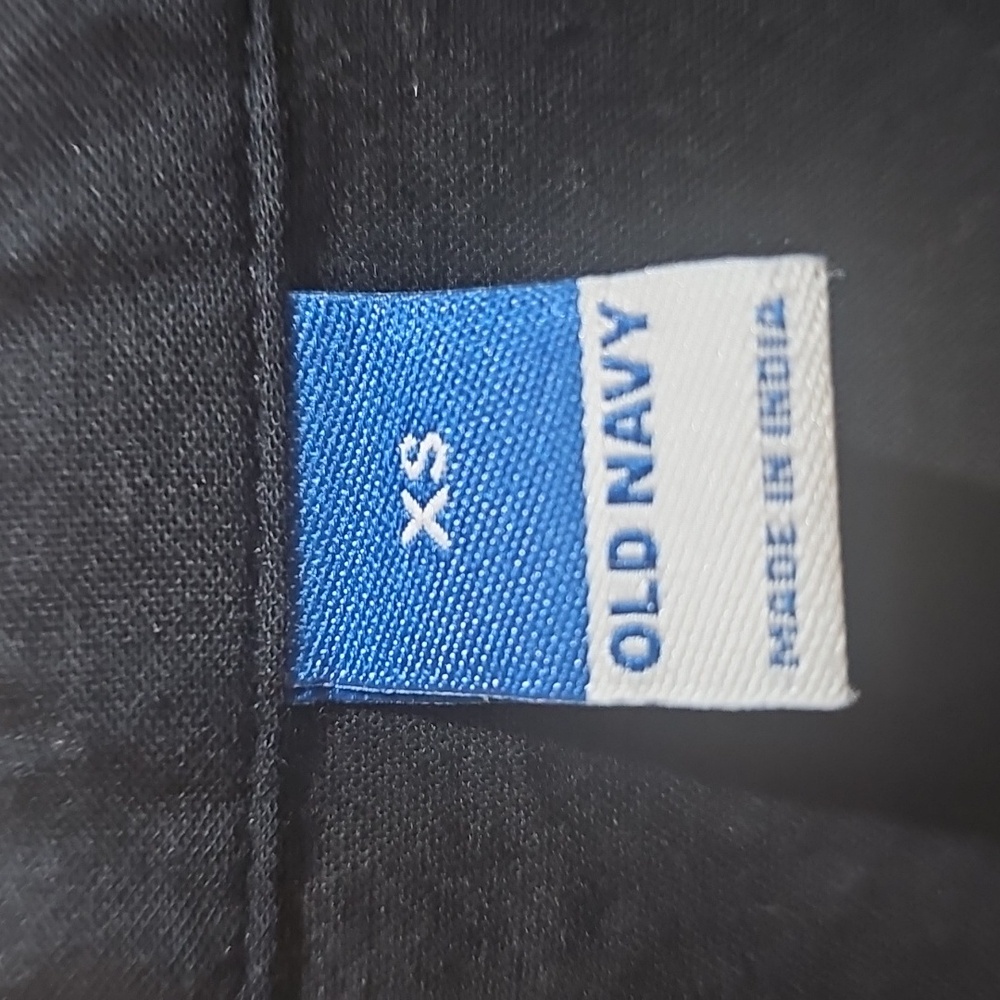 Old Navy Swing Dress with White Embroidery - Picture 6 of 9